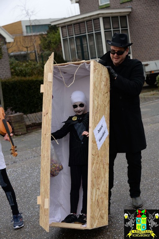 ../Images/Kinderoptocht 2017 057.jpg